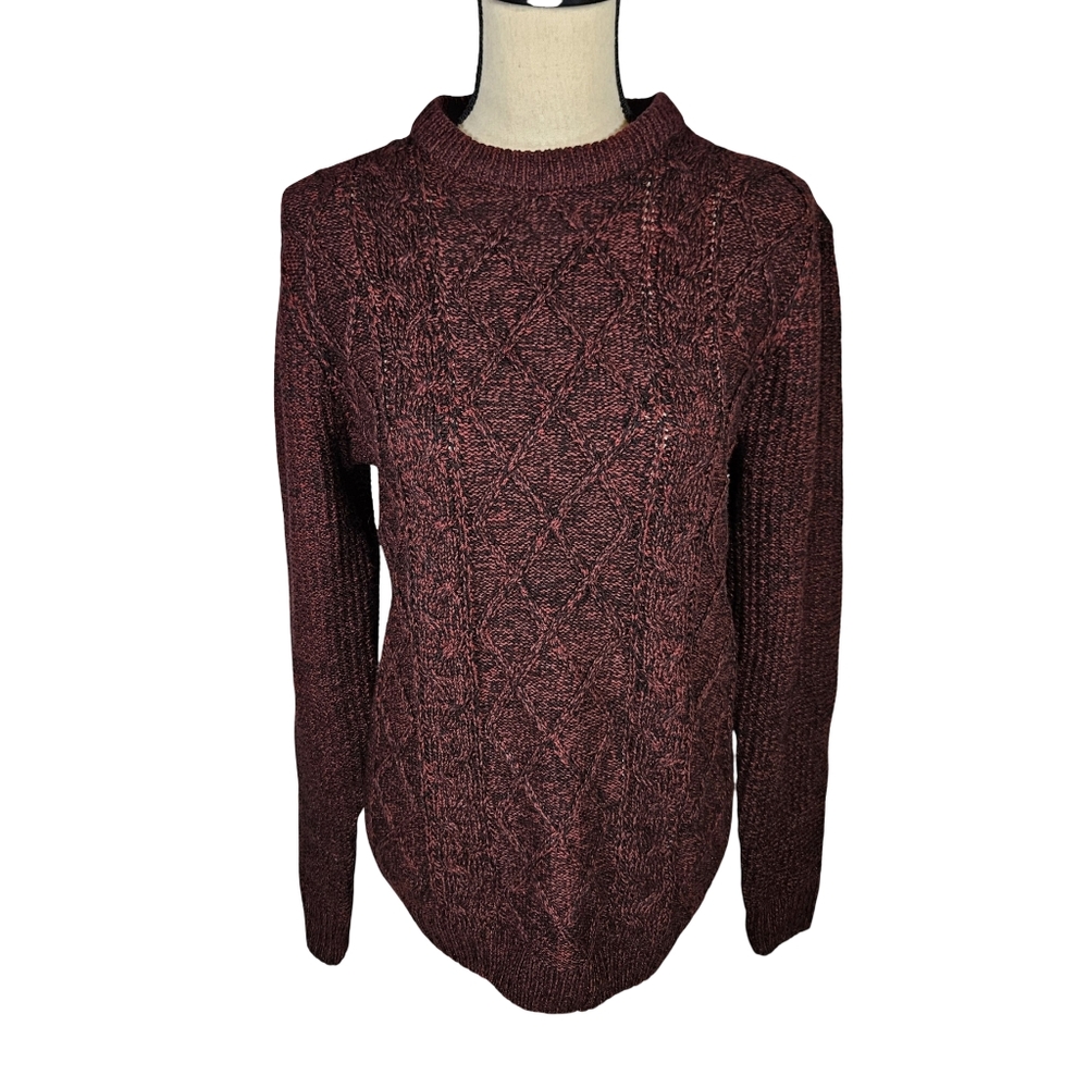 Bleu Ice Crew Neck Cable Knit Pull Over Sweater, Red/Black, Medium